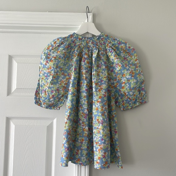 Roller Rabbit Short Sleeve Floral Top - Picture 2 of 7